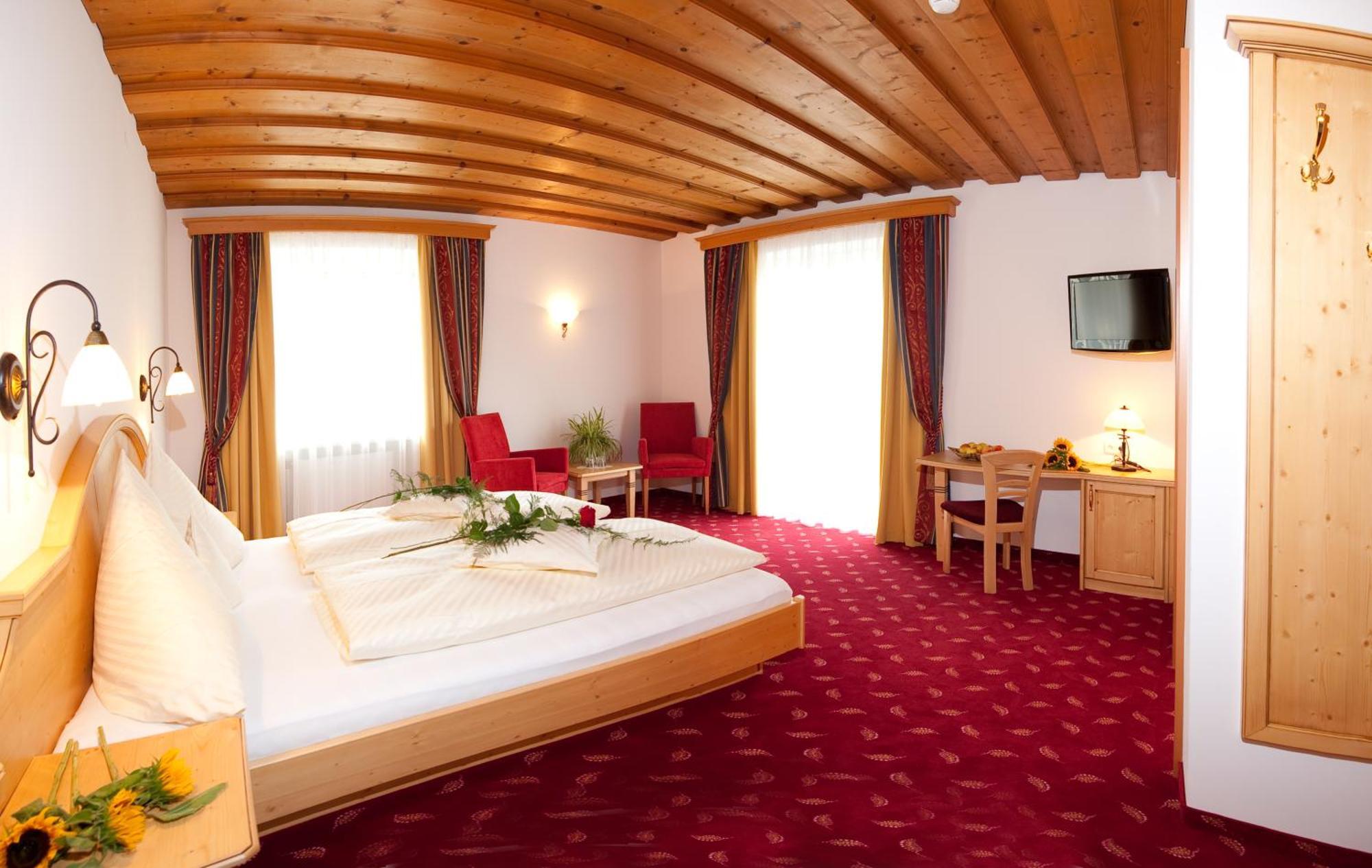 Fruehstueckshotel Birkenhof Rauris Camera foto