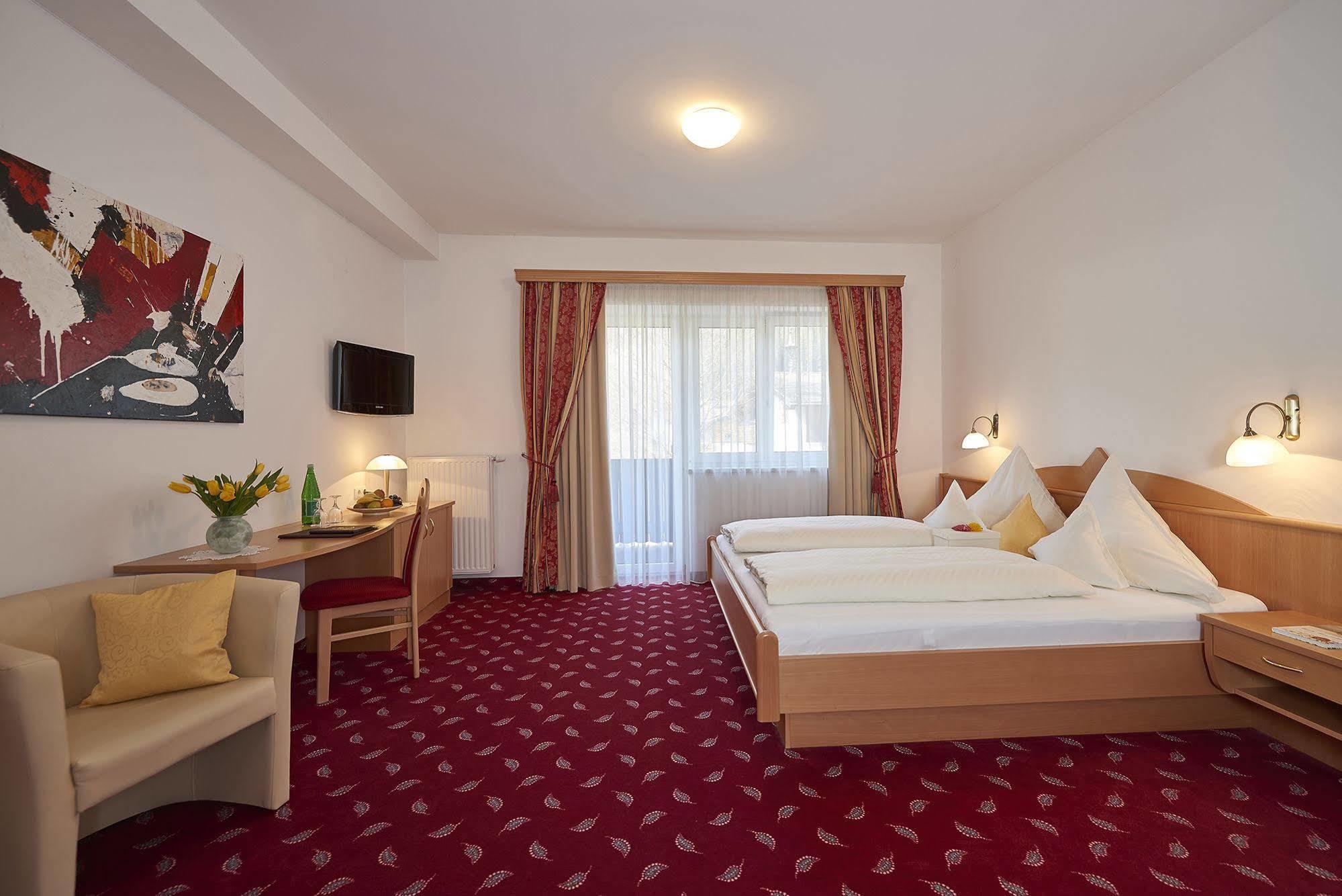 Fruehstueckshotel Birkenhof Rauris Esterno foto